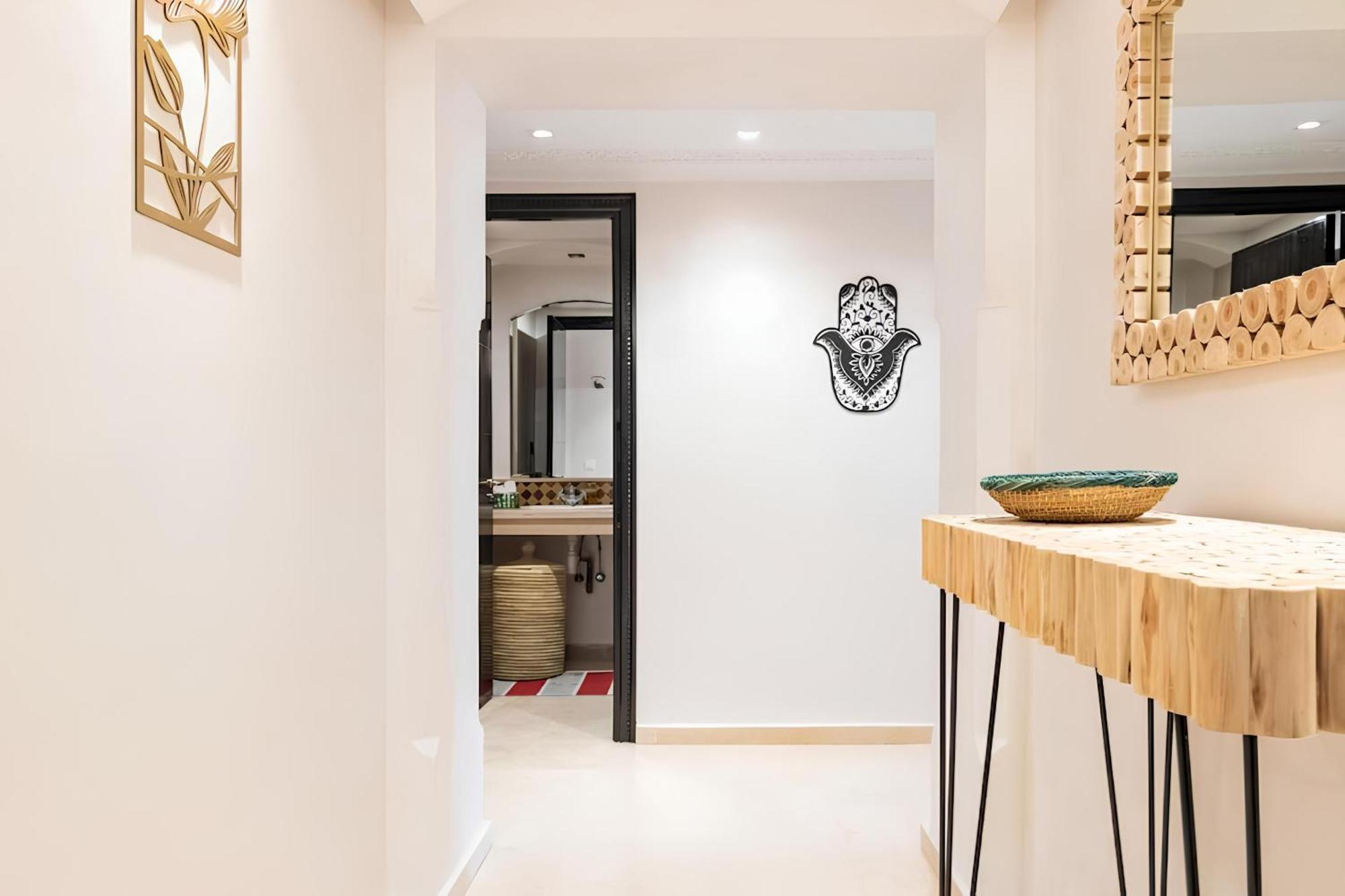 C-Appartement De Luxe Plein Centre De Gueliz Avec Piscine Parking Wifi Netflix Marrakesh Buitenkant foto