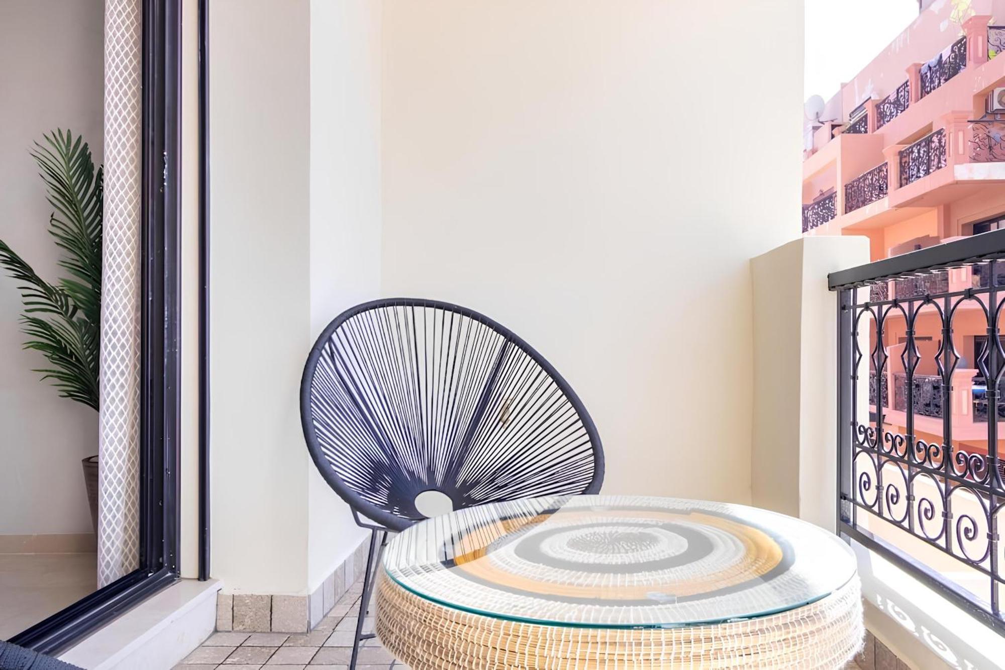 C-Appartement De Luxe Plein Centre De Gueliz Avec Piscine Parking Wifi Netflix Marrakesh Buitenkant foto